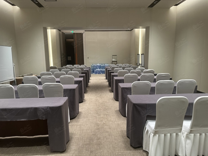 北京东三环希尔顿逸林酒店会议室2