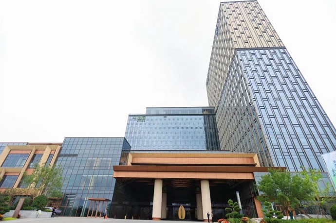 天津鹏邸凯悦尚选及明宇酒店外观
