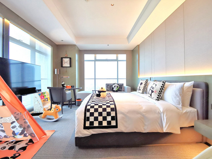 成都中鸿温德姆至尊酒店熊猫主题亲子房