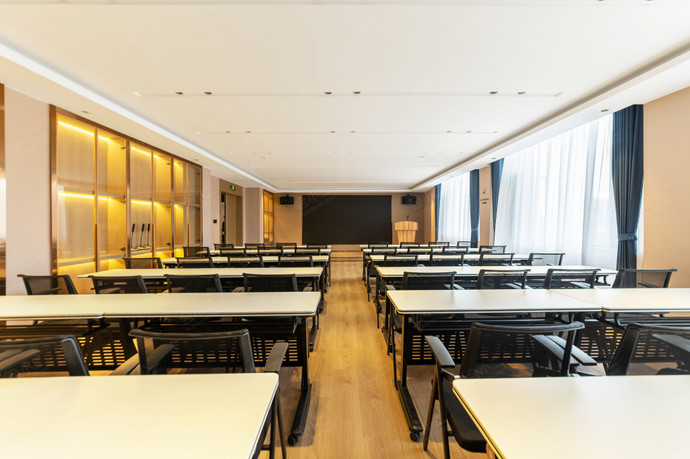 麗枫酒店（昆明东风广场南屏街店）会议室