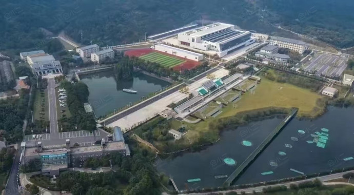 野战国防园军泰大酒店