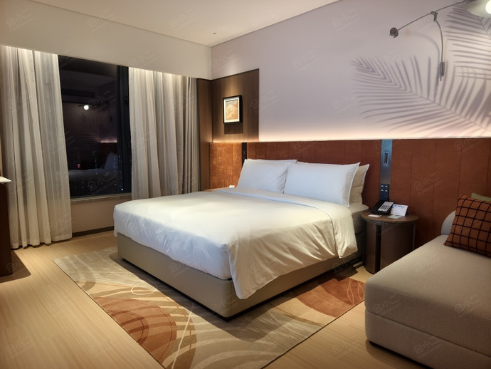 兰州安宁盛达希尔顿花园酒店高级大床房