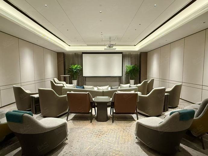 郑州航空港希尔顿逸林酒店逸林会议室