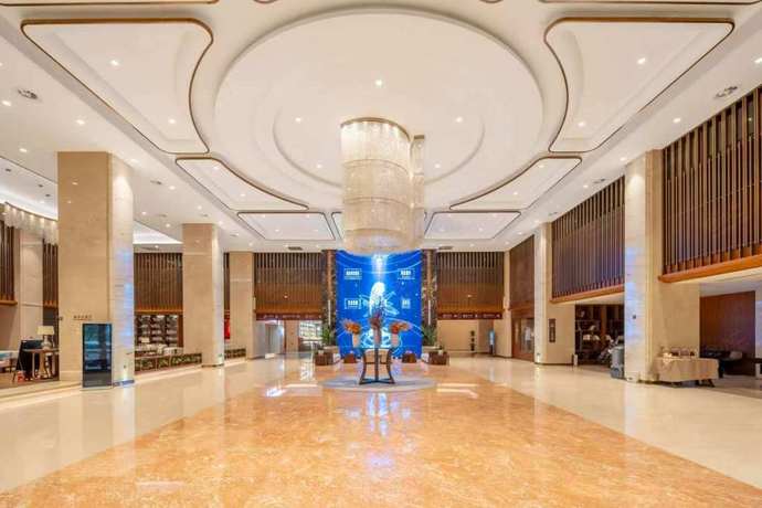 郑州中州华悦饭店（郑州东站万象城店）中州华悦饭店大堂